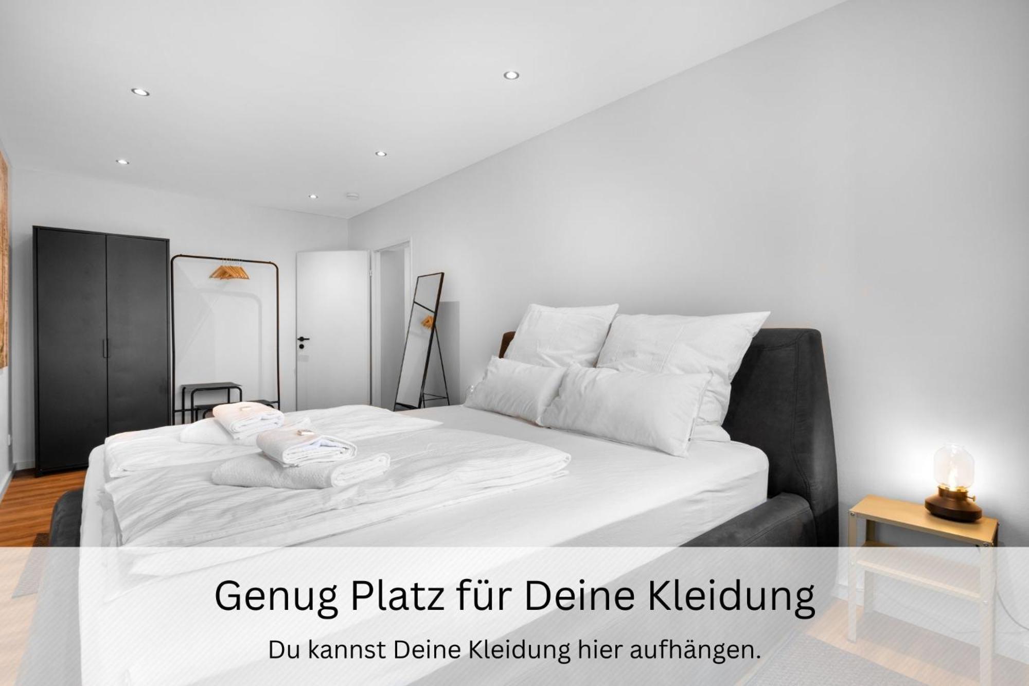 Apartment Urban Jungle Industrial Parkplatz Balkon Business *